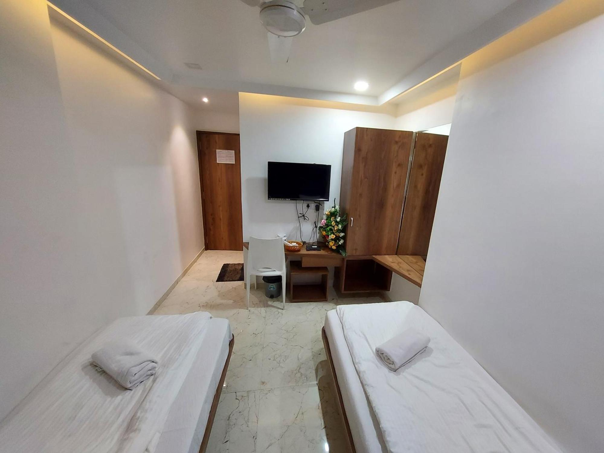 Hotel The Grand Piano - Best Business Hotel In Patan Exteriér fotografie